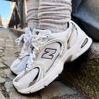 NEW BALANCE 530