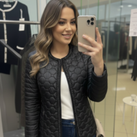 Пролетно яке с перли в черно