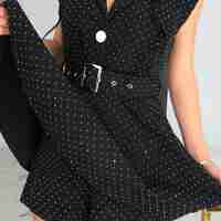 Елегантен гащеризон с камъни