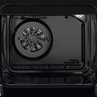 Готварска печка с керамичен плот AEG CCB56491BW