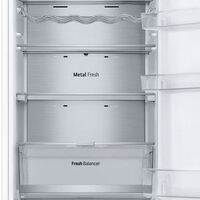 Хладилник с фризер LG GBV7280CSW