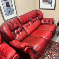 Честръфийлд диван тройка и 2 фотьойла