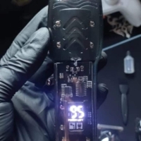 Машинка за подстригване с Дигитален дисплей ,и Li-ion батерия модел ML808