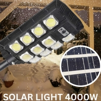 Голяма Соларна улична LED лампа  4000W - Енергийно ефективно и екологично решение за външно осветление