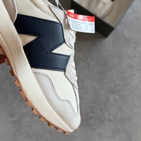 New Balance 327 “Moonbeam”