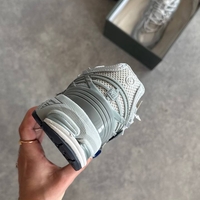 New Balance 1906A “Concrete Silver”