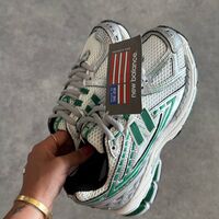 New Balance 1906R “Silver Green”