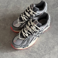 New Balance 1906A “Slate Grey Drift Red”