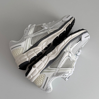 Nike Zoom Vomero 5 