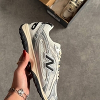 New Balance 204L “Silver Metallic”