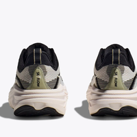 Hoka Skyflow in Black-White