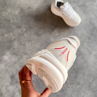 HOKA Bondi “Grey White”