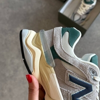 New Balance U 9060 “HMS”