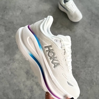 HOKA Bondi “White”