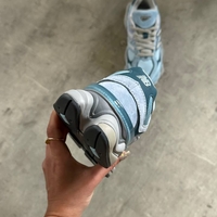 New Balance 9060 “Chrome Blue”
