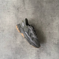 Adidas Ozweego “Raw Khaki”
