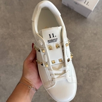 Valentino Garavani Rockstud Untitled Sneaker