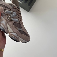 New Balance 9060 Mushroom