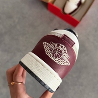 Nike Air Jordan 1 Low 