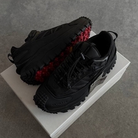 Moncler Trailgrip GTX – Triple Black