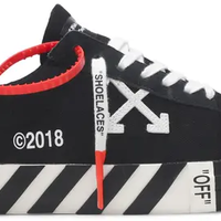 Off-White  Canvas Low-Top “Black”