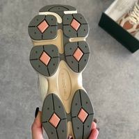 New Balance 9060 “Flat Taupe Light Sparrow”