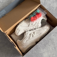 New Balance 204L “Timberwolf”