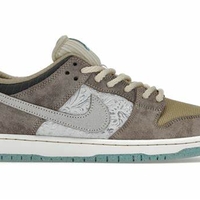 SB Dunk Low “Big Money Savings”