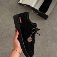 Supreme x Nike SB Dunk Low “Black”