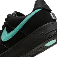 NIKE AIR FORCE 1 x TIFFANY & Co.