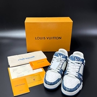 Louis Vuitton Sneakers 1