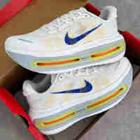 Nike Vomero Premium "White Total Orange"