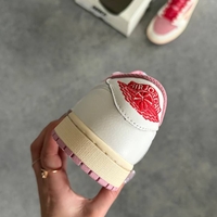 TRAVIS SCOTT X AIR JORDAN 1 AJ1 LOW - SHY PINK