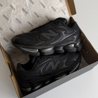 New Balance 2000 "Metallic Black"