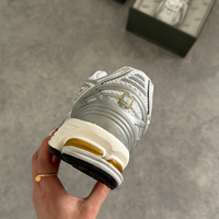New Balance 1906R 