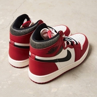 Air Jordan 1 High 