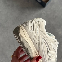 New Balance 204L “Timberwolf”