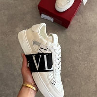 Valentino Garavani VL7N Signature Sneaker