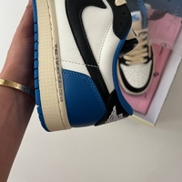 Travis Scott x Fragment x Air Jordan 1 Low