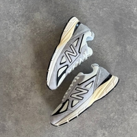 New Balance X Teddy Santis 990 v4