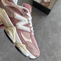 New Balance 9060 “Sparrow Flat Taupe”