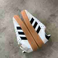Samba XLG “White & Black''
