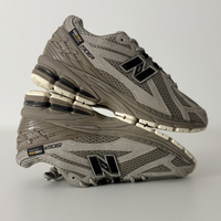 New Balance 1906r Cordura 