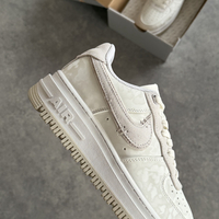 Air Force 1 Luxe “SUMMİT White”