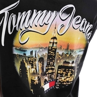 Tommy Jeans Sunset Skyline Graphic T-Shirt – Black