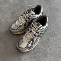 New Balance 1906A “Black Silver”