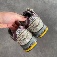 New Balance 1906R “Violet”