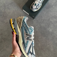 New Balance 1906R 