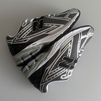 New Balance 1906R Silver Metallic