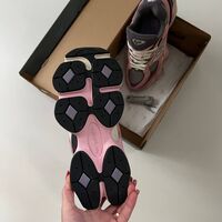 New Balance 9060 Pink Lavender